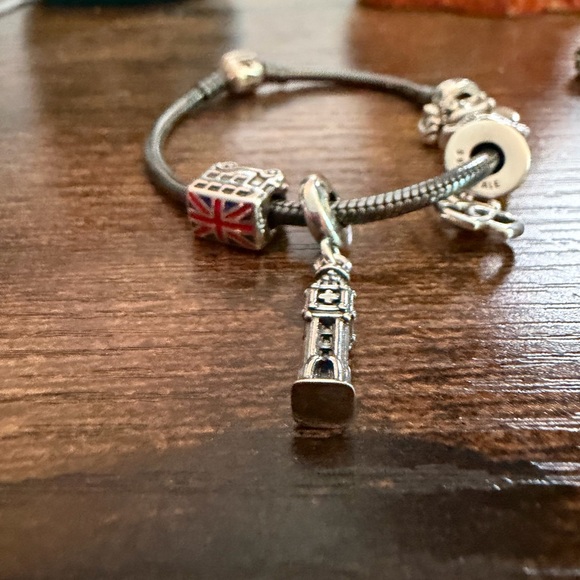 Pandora London Double Decker and Big Ben - Picture 2 of 5